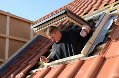 Pose de fenêtres de toit Velux à Andrezel